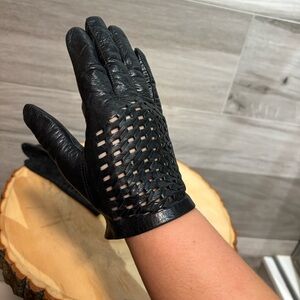 3/$30 Vintage Black Leather Gloves with Woven Cutout Detail